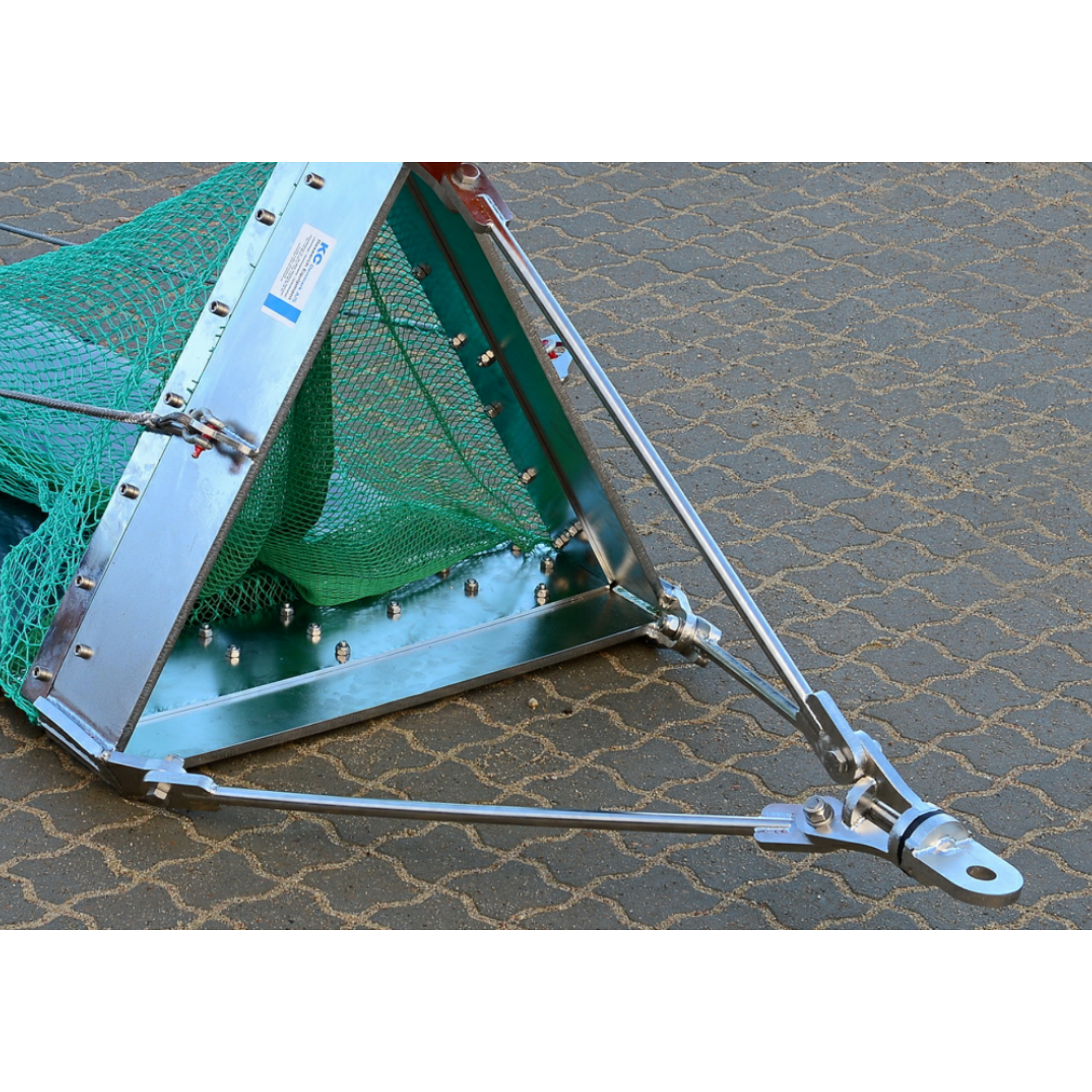 Triangular Dredges 80 X 80 X 80 cm